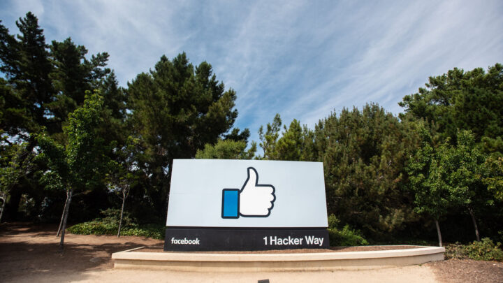 Facebook afliver sit kontroversielle ansigtsgenkendelsessystem